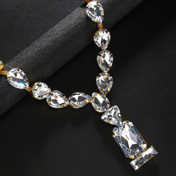 Water Drop Necklace Exaggerated Personalized Necklace Queen Accessories - Image 2